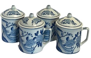 LR - Blue & White Lidded Mugs - Chinese Porcelain 5-Piece Set