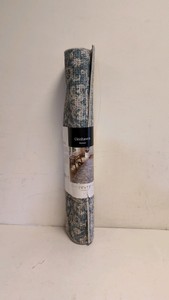 SURYA GLENHAVEN RUNNER 2FT 6IN X 7FT 3IN