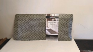 MOHAWK HOME KITCHEN MAT 20IN X 42IN  FLORAL BATIK TAUPE