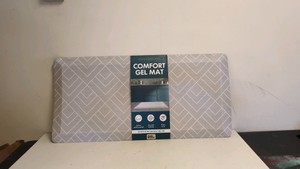 TOWN & COUNTRY COMFORT GEL MAT 20IN X 42IN GRAYWHITE