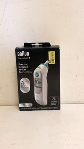 NEW BRUAN THERMOSCAN 5 PRECISE RELIABLE IN-EAR TECHNOLOGY EAR THERMOMETER