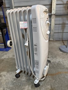 Pelonis Radiator Heater