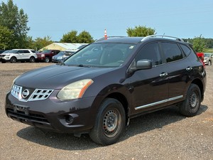 2014 NISSAN ROGUE SELECT S 143k Miles (NO RESERVE)