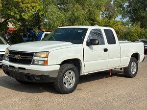 2007 CHEVROLET SILVERADO 1500 CLASSIC LT1 (NO RESERVE)