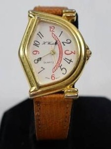 Vintage H-windsor Surrealist Quartz Watch With Leather Strap