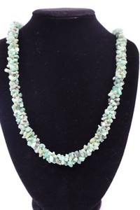 Vintage Natural Chrysoprase Chip Nugget Gemstone Necklace