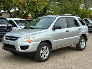 2009 KIA SPORTAGE LX 122k Miles  4X4 (NO RESERVE)