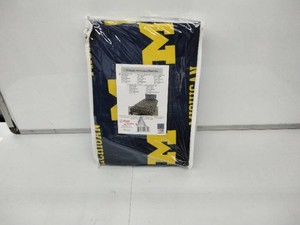 College Covers Michigan Wolverines Twin Sheet Set 3 Piece Navy & Maize