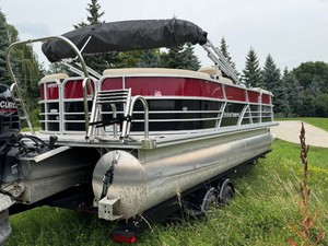 2023 Berkshire Pontoon 24RFX