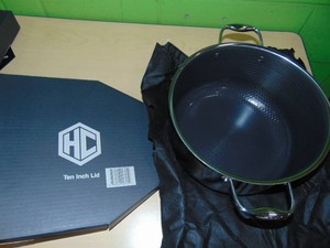 HexClad 7-Quart Hybrid Deep Saut PanChicken Fryer with Lid