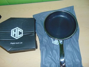 Hexclad Hybrid Nonstick 8 Inch Fry Pan with Tempered Glass Lid