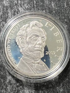 2009 ABRAHAM LINCOLN COMMEM SILVER DOLLAR IN AIRTITE
