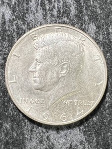 1964-D US KENNEDY HALF DOLLAR