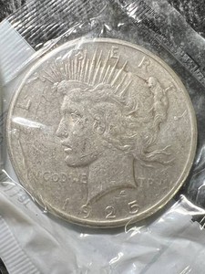 1925 US PEACE SILVER DOLLAR
