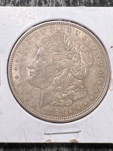 1921-D US MORGAN SILVER DOLLAR