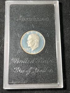 1971 US PROOF SILVER EISENHOWER DOLLAR IN CASE