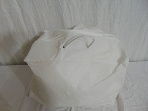 Queen White No Name Bedding