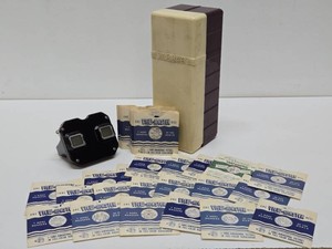 Vintaeg VIEW MASTER Viewer wMany Reels