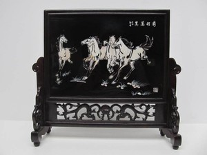 Hand Painted Chinese Mother of Pearl Table Screen&nbsp
