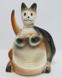 Vintage mid Century 1950s Ceramic Kangaroo Watch  Dresser Caddie
