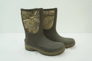 Noble Outfitters  Size 9 Mud Boots