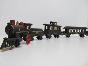Vintage Style Cast Iron Train&nbsp