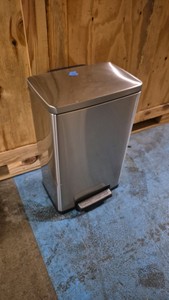 trash can