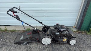Craftsman Lawnmower Self-Propelled With Electric Start Bagger