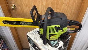 Poland Model P3816 Chainsaw