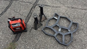 Pair Of Jack Stands Concrete Paver Maker And Black & Decker Automatic Battery Charger
