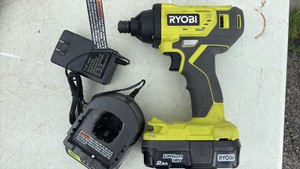 Ryobi Driver With Battery Charger 18 V