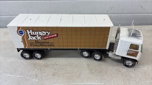 Nylint Die Cast Pillsbury Hungry Jack New Flavor Honey Flaky Biscuits Truck and Trailer