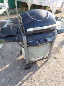 Aussie Koala Grill with Side Burner and 20# Propane Tank