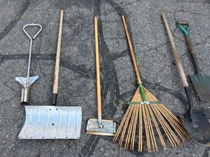 Snow Shovel Planting Plug Rake And Shovels