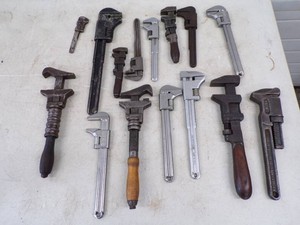 Monkey Wrench Set