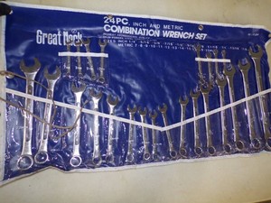 24 Piece Combination Wrench Set