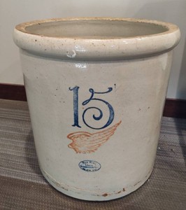 Red Wing 15 Gallon Stoneware Crock