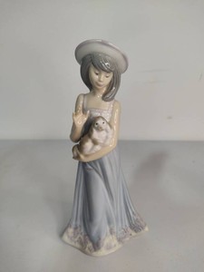 Lladro Elizabeth #5645