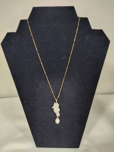14K Sea Horse Pendant wChain