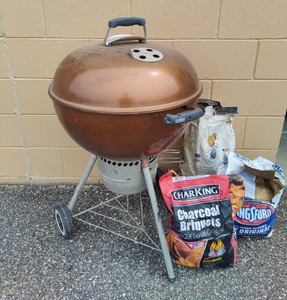 Weber Charcoal Grill wCharcoal