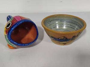 Fish Themed Pottery Bowl & Scrubbie Storer