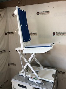 12694 - NEW JIECANG JC35M3-1 Bath Lift for Patient Independence, Bathing, and Caregiver Assistance for Fallen Patients