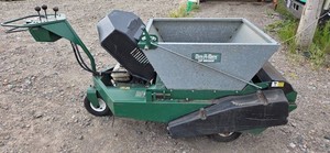 Turfco Mete-R-Matic F15B Top Dresser