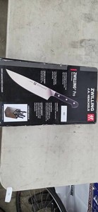 ZWILLING Pro 8-Piece German Knife Block Set - NEW IN BOX