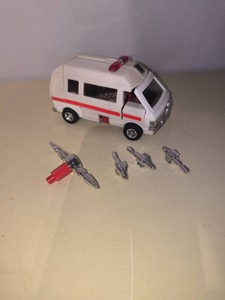Vintage 1984 Hasbro Transformers Autobot Rachet figure