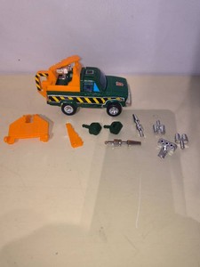 Vintage Transformers Toyota Hilux Tow Truck