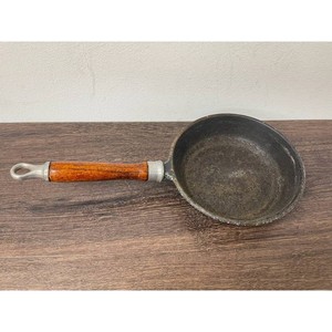 Vintage Cast Iron Wood Handle Sauce Pan Skillet