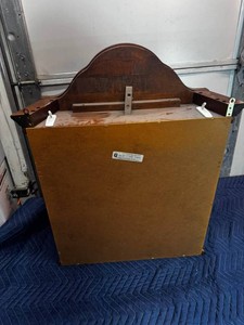 Pulaski Furniture Corporation Wall-Mounted Curio Cabinet