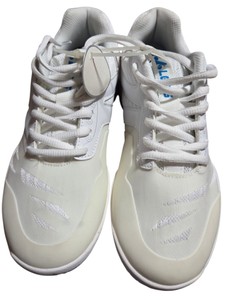 LEFUS White Athletic Court Shoes Size US 5.5  EU 38  24 CM Lace-Up Sneakers