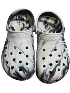 Crocs Classic Black & White Marbled Clogs Mens Size 7  Womens Size 9